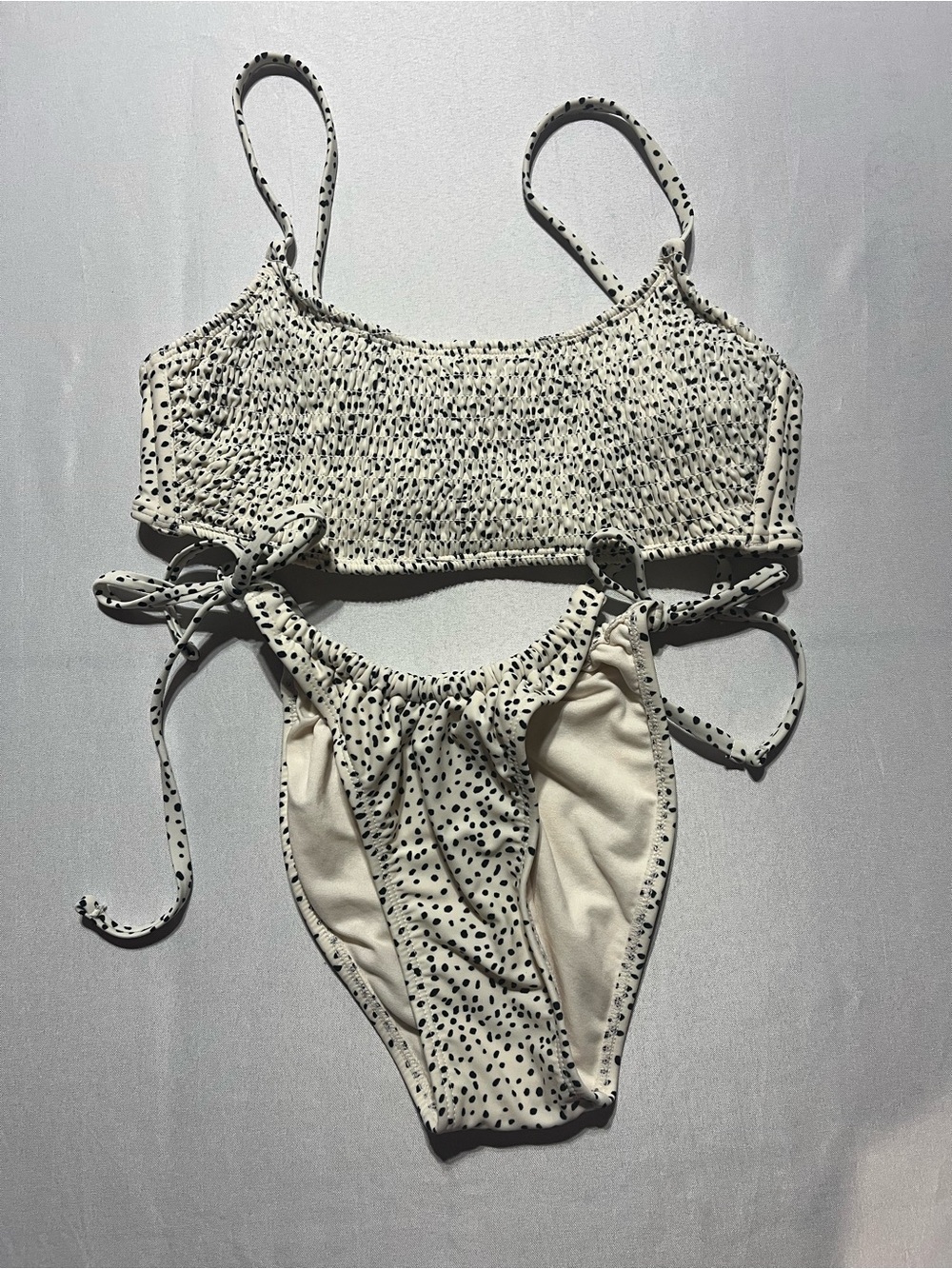 Women’s Large White/Black Speckled Smocked High Waist Tie Side Bottom Bikini Set